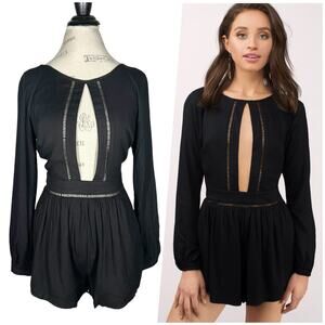 TOBI | Women | Bara Black Keyhole Ladder Lace Tie Back Short Romper | Size Small